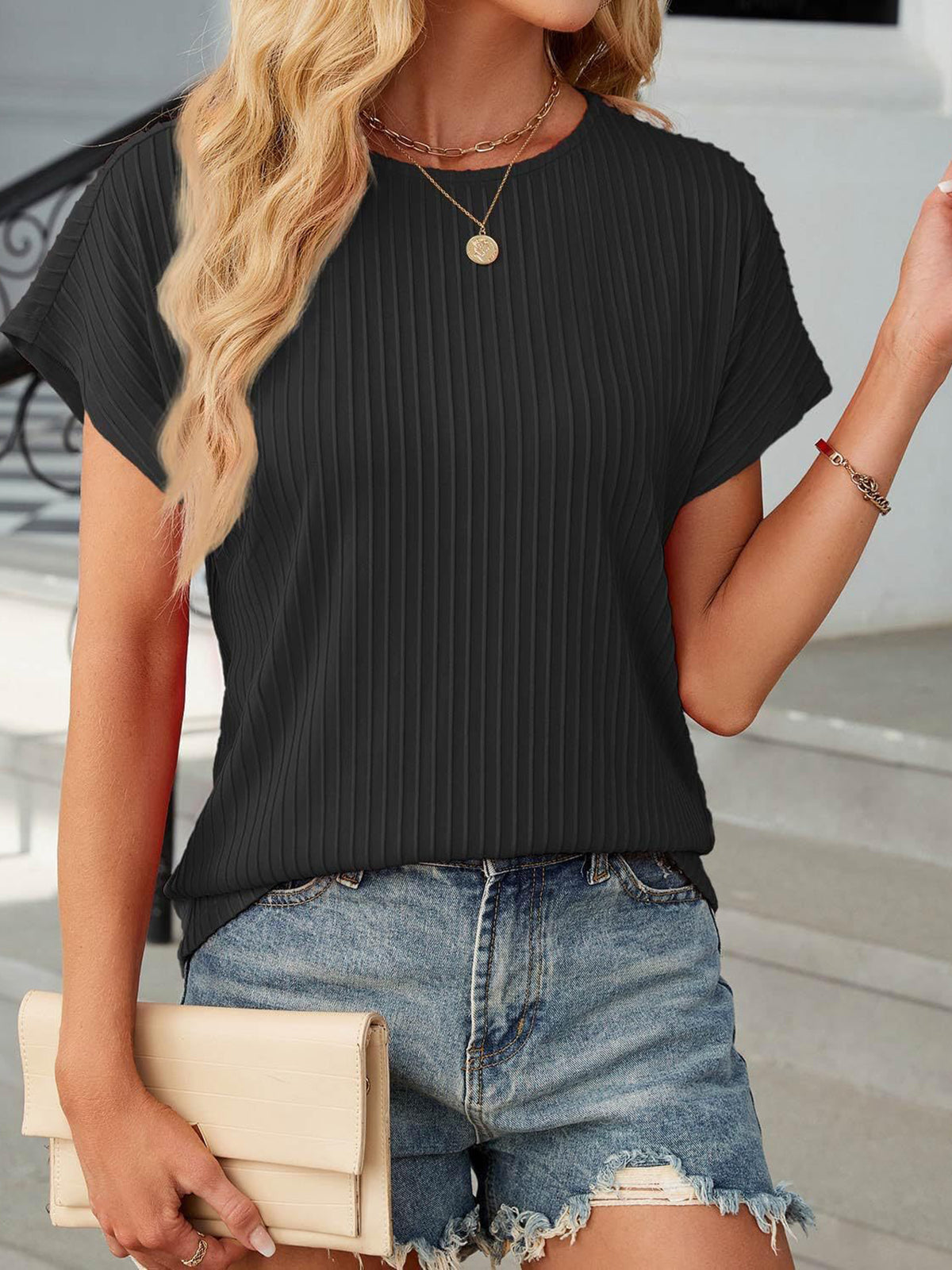 ✨Damen Sommer Klassisches Jacquard-Streifen-T-Shirt
